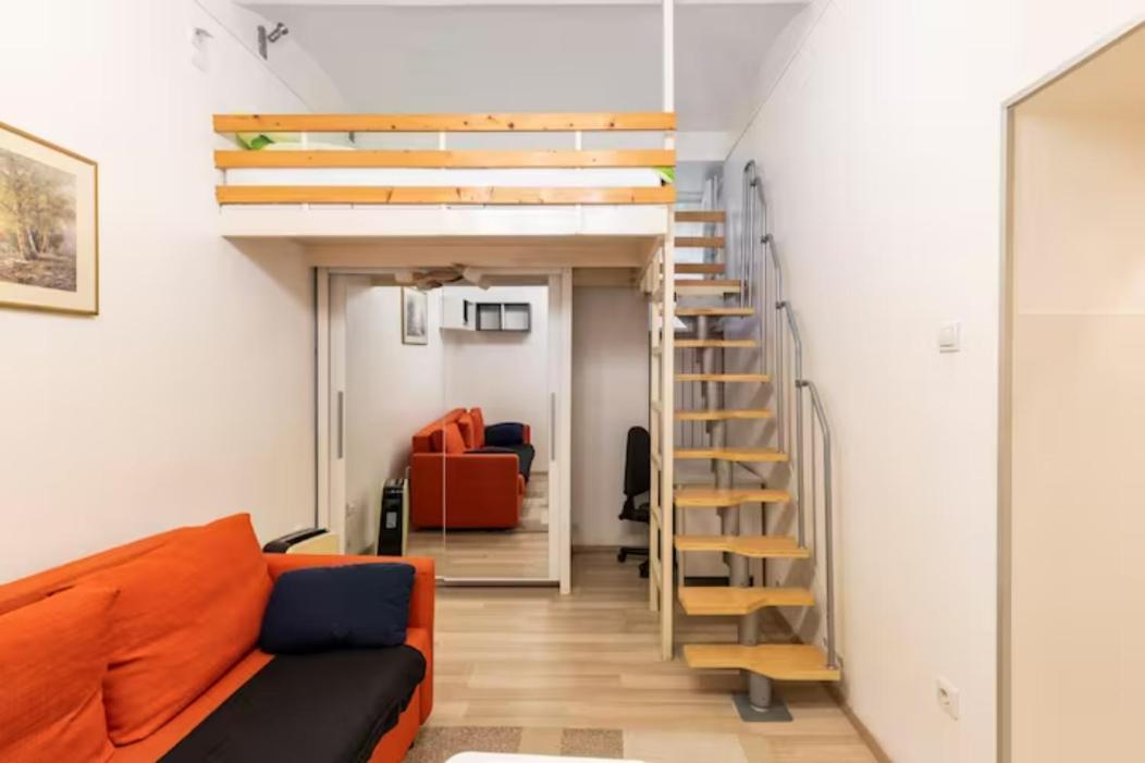 Cute Apartment By Main Square Zagabria Esterno foto